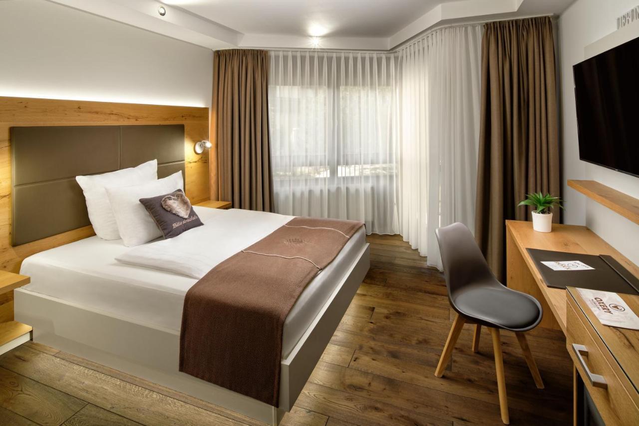 Neo Hotel Linde Esslingen Эсслинген Экстерьер фото