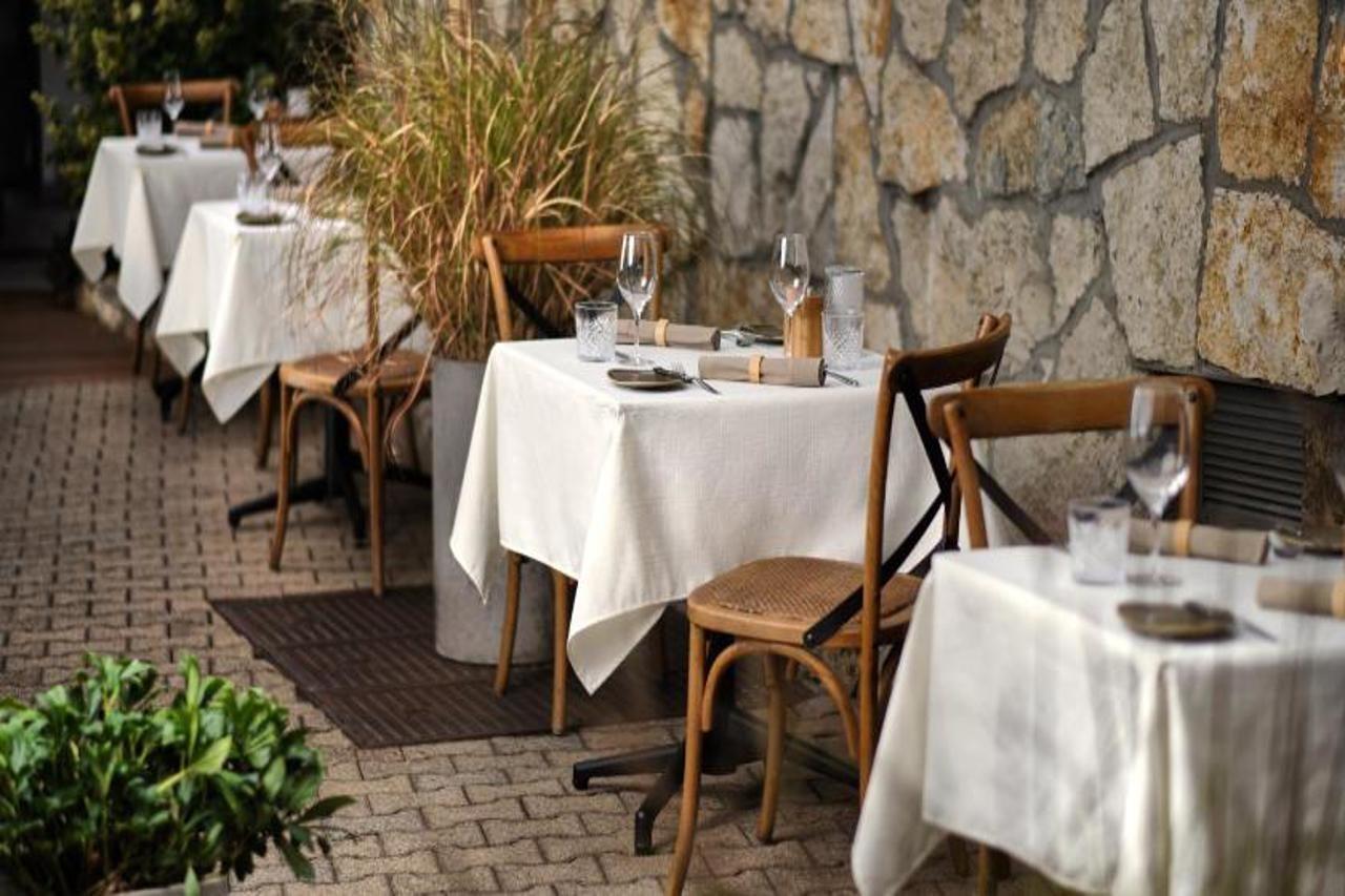 Neo Hotel Linde Esslingen Эсслинген Экстерьер фото